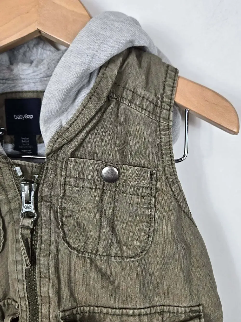 Baby Gap 18-24M Olive Utility Cargo Hooded Vest Military Gorpcore